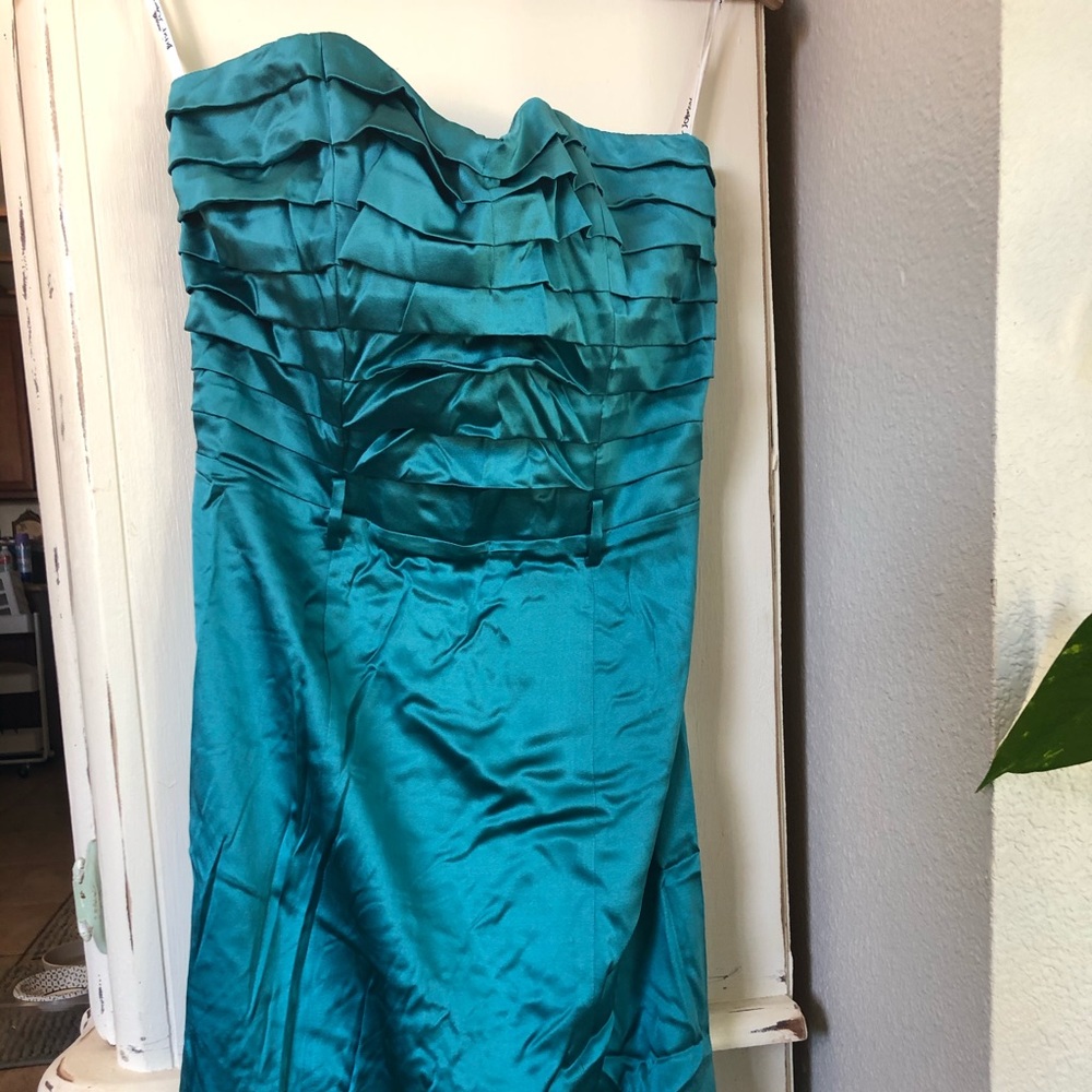 Betsey Johnson strapless dress